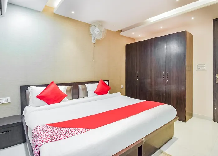 Super Hotel O The Moody Moon Hotel Jaipur